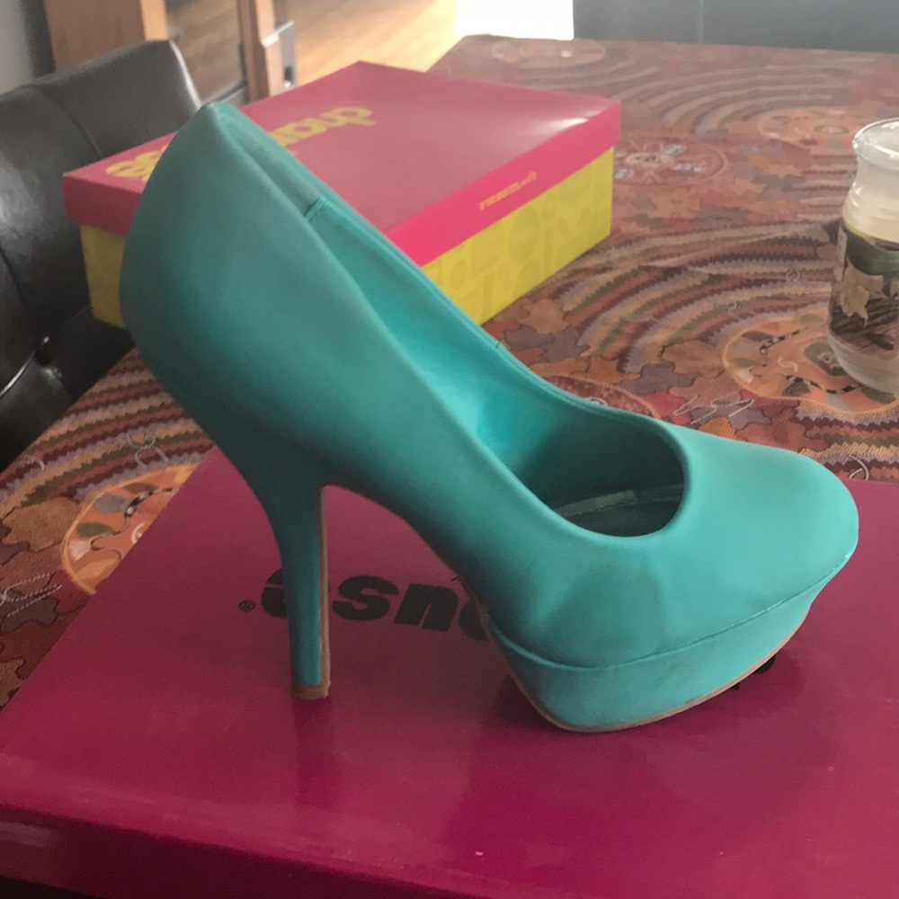 Shoes